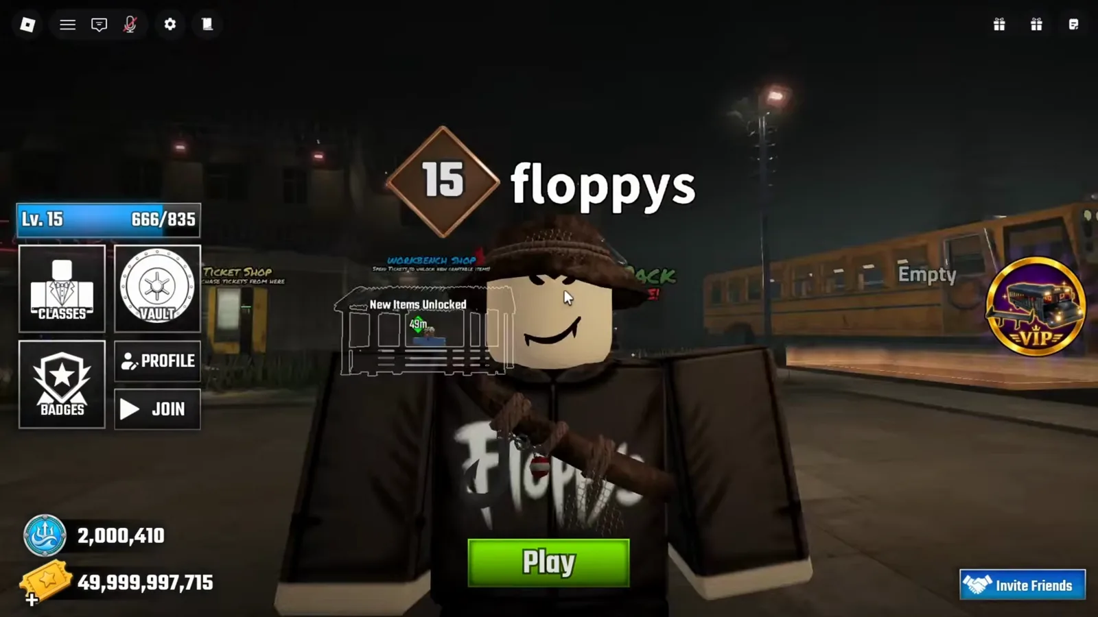 Pantalla del lobby de Last Stop Roblox donde el botón CLASSES aparece en el panel de menú izquierdo por encima de BADGES, mientras el avatar del jugador lleva el sombrero cubo marrón y la banda de cuerda de la clase Aquatic