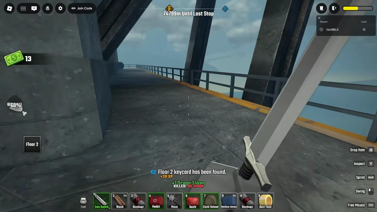 Last Stop Robloxのオイルリグの甲板で士官の死後、Floor 2 keycard has been found の表示と +5 Ocean Token トースト